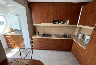 Apartament cu 3 camere decomandat, mobilat în Tomis Mall - 3