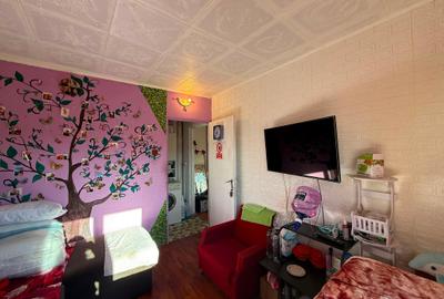 Apartament cu 2 camere semidecomandat în Minerul