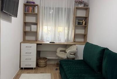 Apartament cu 2 camere decomandat, mobilat în 9 Mai