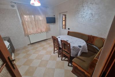 Duplex cu 3 camere cu Canalizare în Nicolina - 7