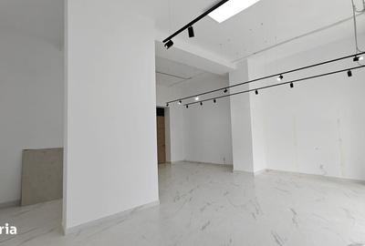 Spațiu comercial, de 90 mp, în Central