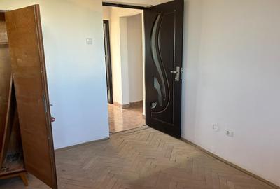 Apartament cu 3 camere decomandat în Calea București - 3