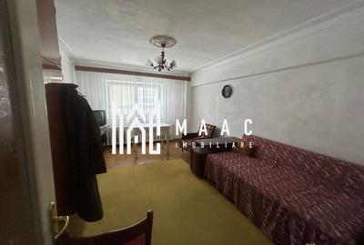 Apartament cu 3 camere decomandat, mobilat în Central