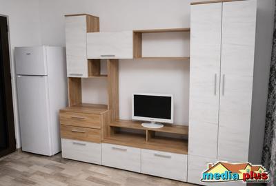 Garsonieră semidecomandată în Micro 39