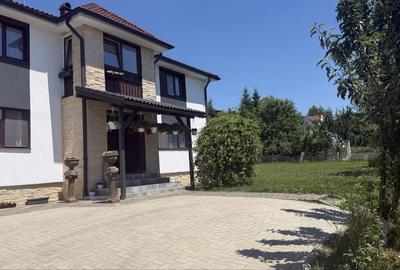 Apartament decomandat în Livezeni - 3