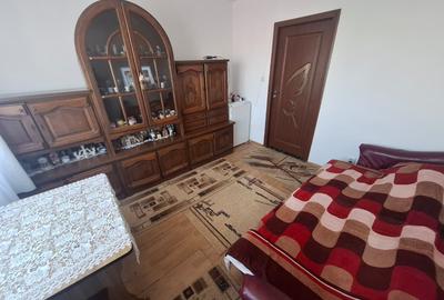 Garsonieră nedecomandată în Aurel Vlaicu