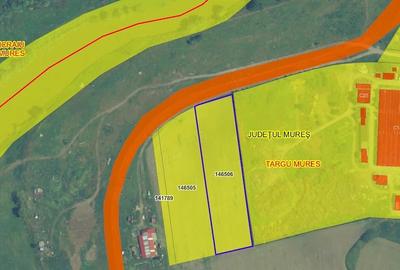 Teren de 7400 mp, în Central - 2