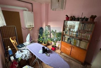 Casă cu 5 camere cu Canalizare în Muncitoresc - 3