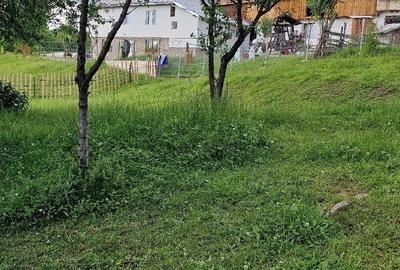 Teren de 1088 mp, în Central