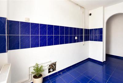 Apartament cu 3 camere decomandat în Electroprecizia - 13