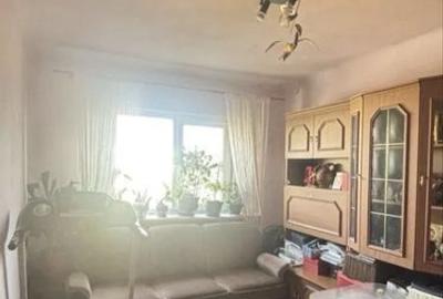 Apartament cu 4 camere decomandat în Gării - 1
