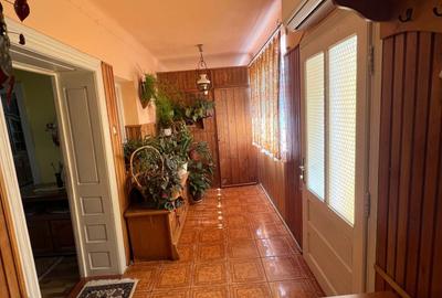 Casă individuală cu 4 camere cu Teren 1900 Mp în Tileagd - 2