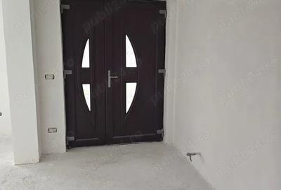 Casă cu 5 camere în Berislăvești - 11
