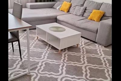 Apartament cu 3 camere decomandat în 1 Mai