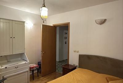 Apartament cu 3 camere decomandat, mobilat în Obor