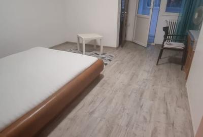 Garsonieră decomandată în Titan - 6
