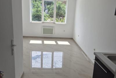 Apartament cu 3 camere decomandat în Săbișa - 3