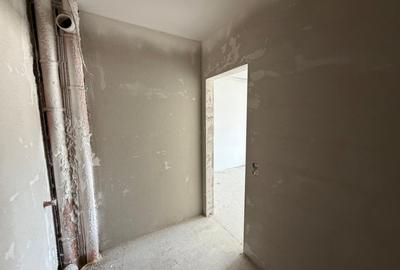 Apartament cu 2 camere semidecomandat în Florești - 3