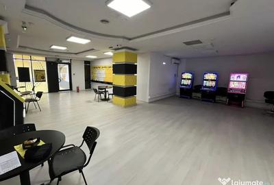 Spațiu comercial, de 100 mp, în Central - 1