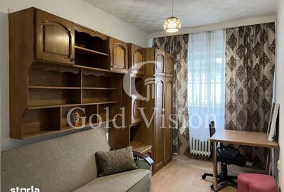 Apartament cu 3 camere semidecomandat în Central - 3