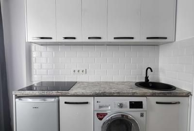 Apartament cu 2 camere semidecomandat în Central - 1