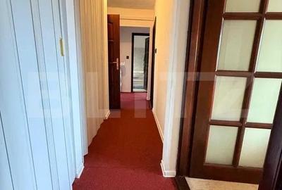 Apartament cu 4 camere decomandat, mobilat în Soarelui