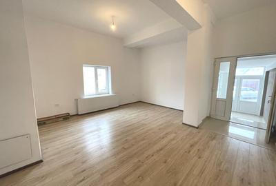 Spațiu comercial, de 60 mp, în Pianu de Jos - 3