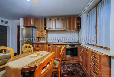 Apartament cu 3 camere semidecomandat în Împăratul Traian