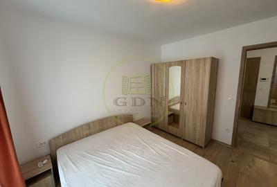 Apartament cu 2 camere semidecomandat, mobilat în Tractorul - 5