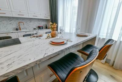 Apartament cu 3 camere semidecomandat în Central - 16