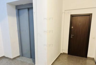 Apartament cu 3 camere decomandat în Aviației