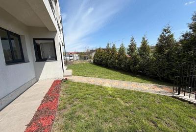 Apartament cu 3 camere decomandat în Central - 1
