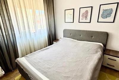 Apartament cu 3 camere decomandat în Apollo - 1