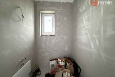 Duplex cu 3 camere cu Canalizare în Moșnița Veche - 10