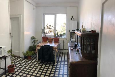 Apartament cu 3 camere circular în Centrul Istoric - 9