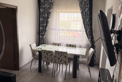 Apartament cu 2 camere decomandat în Dara