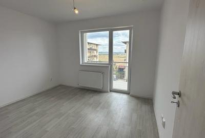 Apartament cu 3 camere decomandat în Șelimbăr - 2
