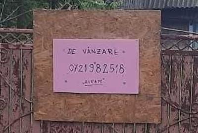 Casă cu 2 camere în Ștefănești