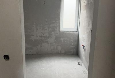 Casă cu 4 camere cu Teren 886 Mp în Sava