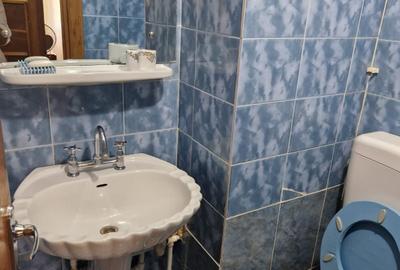 Apartament cu 3 camere decomandat în Central - 2