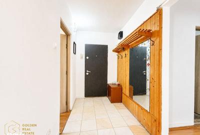 Apartament cu 3 camere decomandat în Aradul Nou