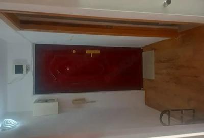 Apartament cu 2 camere semidecomandat în Nord