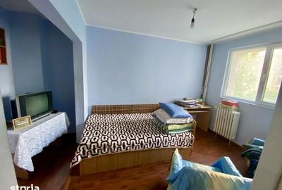 Apartament cu 4 camere decomandat în Micro 20 - 13
