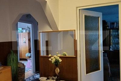 Apartament cu 3 camere decomandat, mobilat în Sud-Est