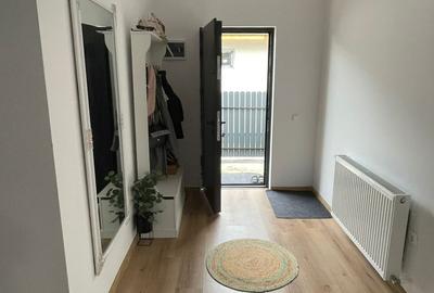 Casă cu 3 camere în Clinceni - 2