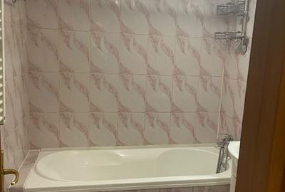 Apartament cu 2 camere decomandat în Ștefan cel Mare