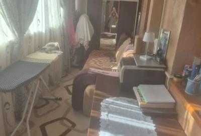 Apartament cu 2 camere în Micro 17