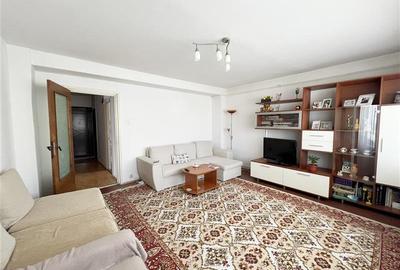 Apartament cu 3 camere decomandat, mobilat în Astra