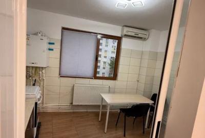 Garsonieră semidecomandată în Rahova