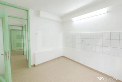 Spațiu comercial, de 117 mp, în Cetate